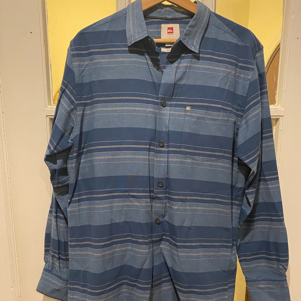 Quiksilver Modern Fit Blue Striped Men's long sleeve button up